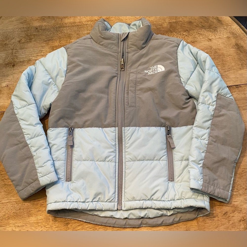 The North Face Youth Small (7/8) Lt. Blue/Gray‎ Puffer Jacket
